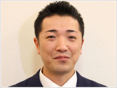 お位牌担当 伊藤達也